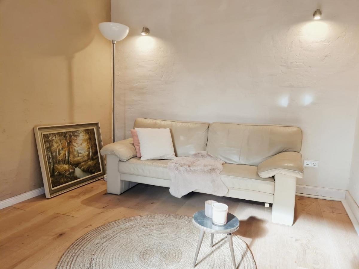 Kleines Fachwerkhaus Im Herzen Von Lemgo Fur Individualisten Buitenkant foto